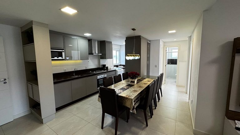 Cód 131- belo apartamento  á 280 metros do mar