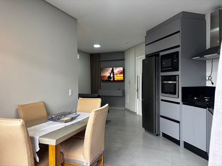 Cód 90 - Apartamento á 150m do mar