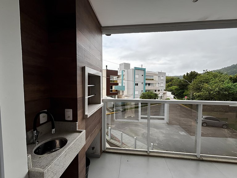 Cód 90 - Apartamento á 150m do mar