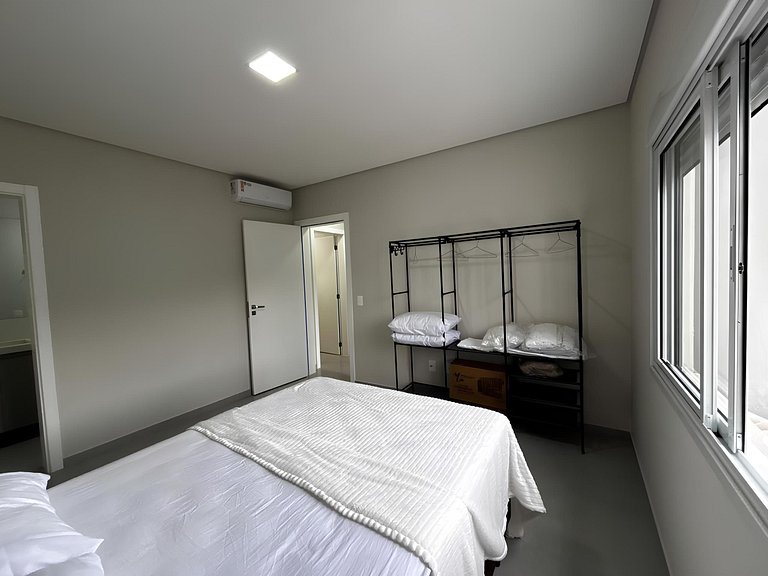 Cód 90 - Apartamento á 150m do mar