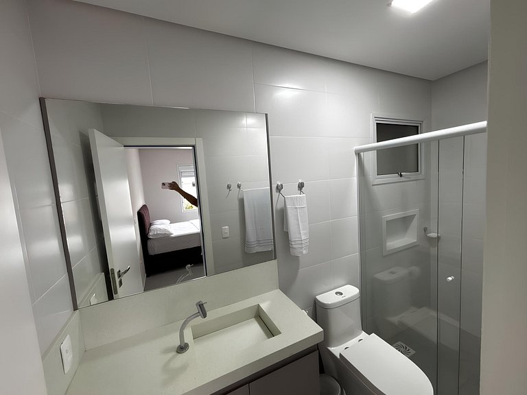 Cód 90 - Apartamento á 150m do mar