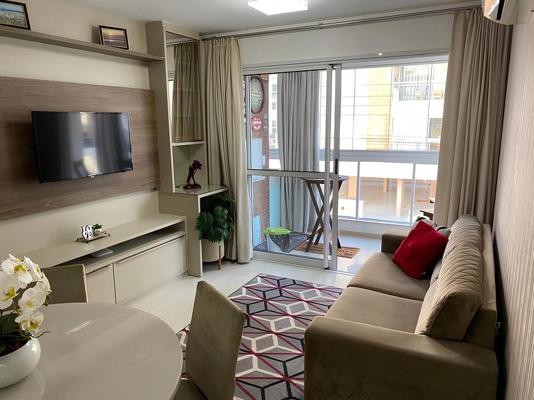 Cód 93 - Apartamento aconchegante próximo ao mar.